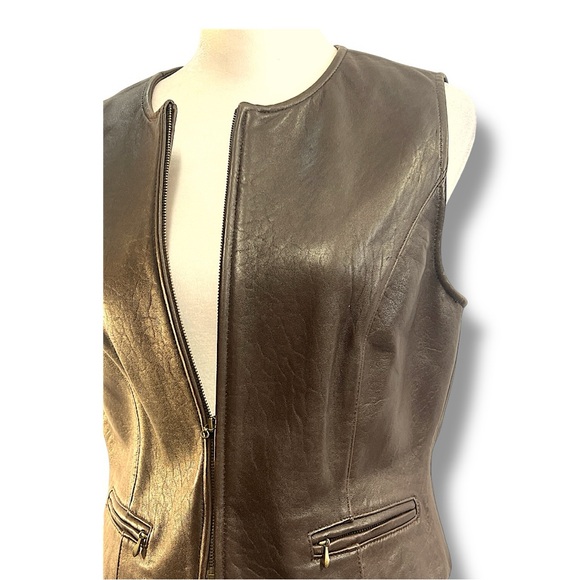 LAUNDRY BY SHELLI SEGAL Genuine Lamb Skin Leather Zip front Vest in brown SZ 6 - Picture 9 of 16